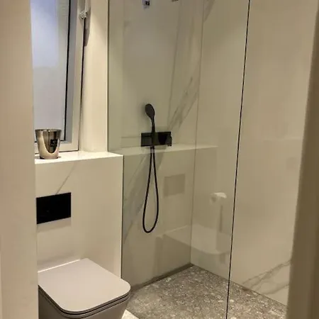 Wunderschoene Nahe Koeln Und Duesseldorf *